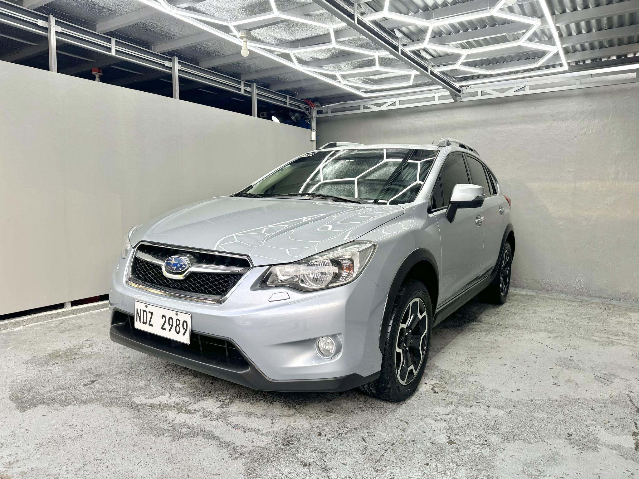 2015 Subaru XV Premium Sunroof Automatic Gas AWD FRESH!